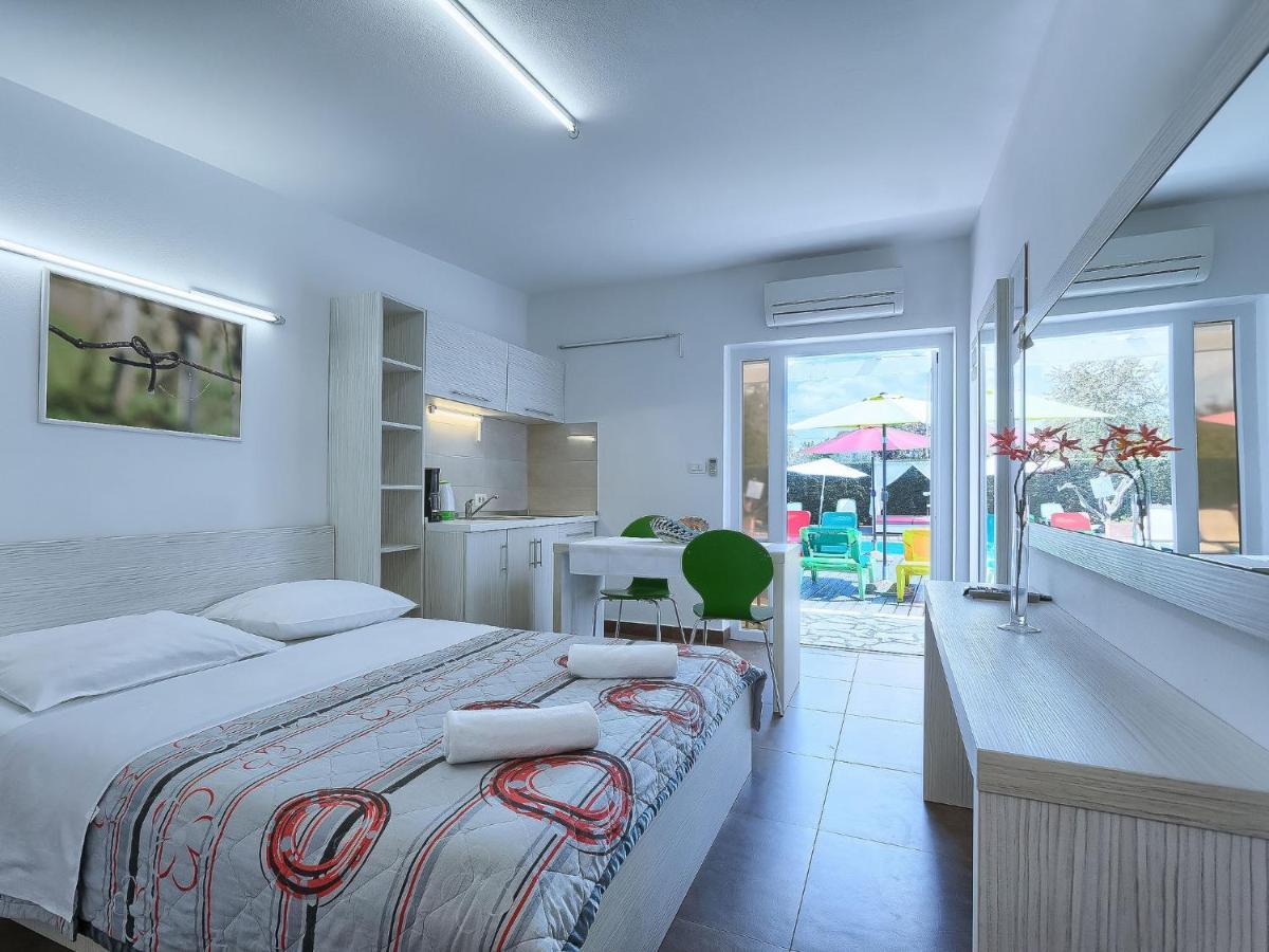 Apartment Nika-9 By Interhome Umago Esterno foto